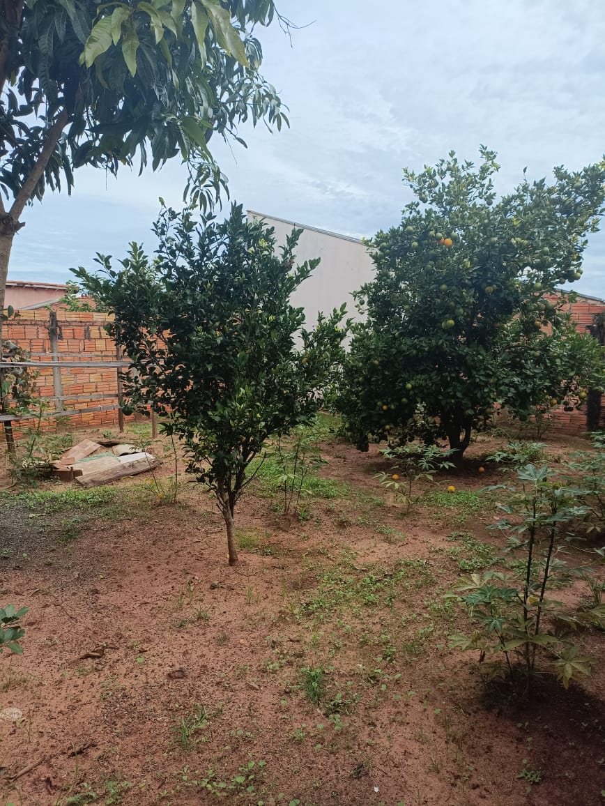 Casa a venda em Manduri.