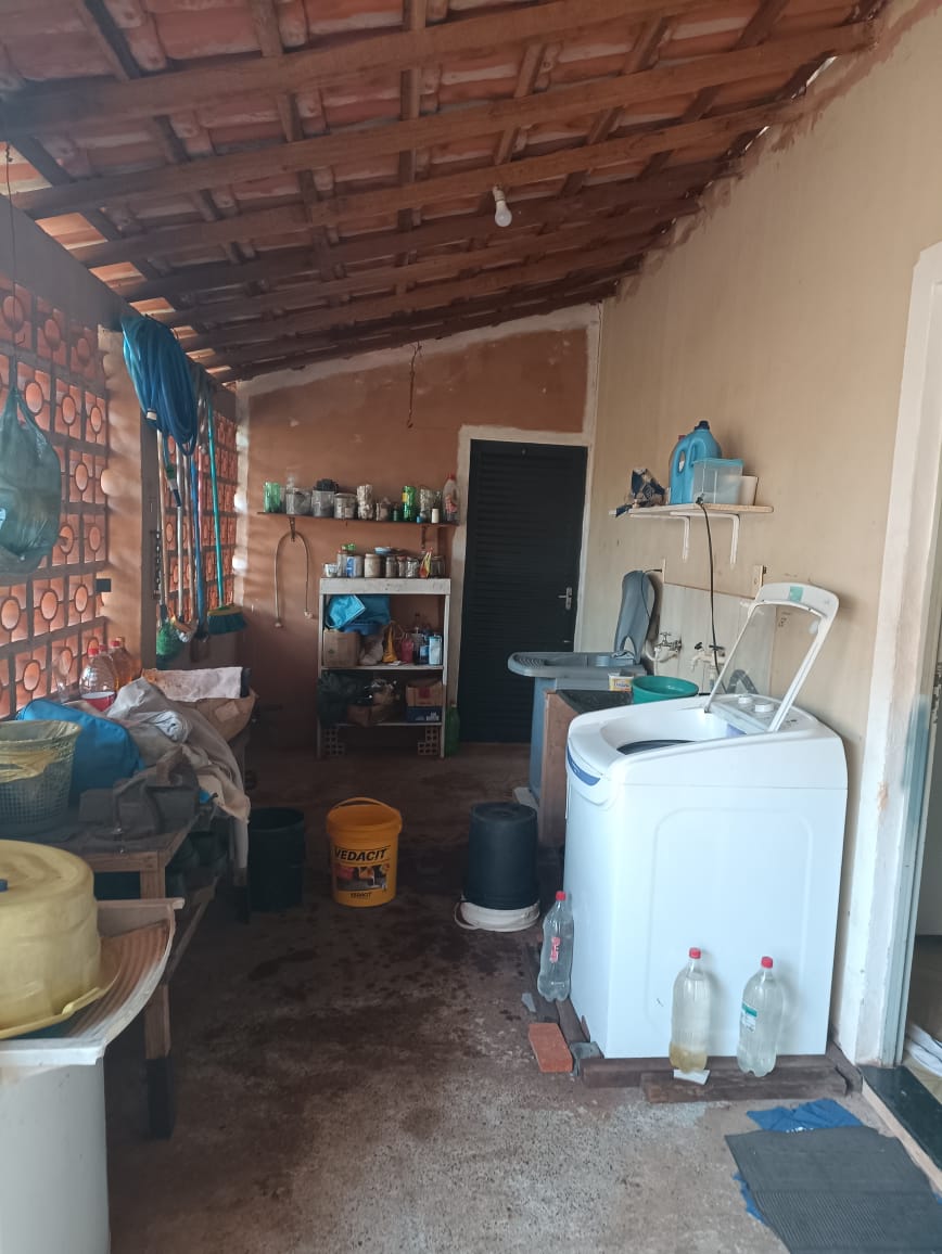 Casa a venda em Manduri.